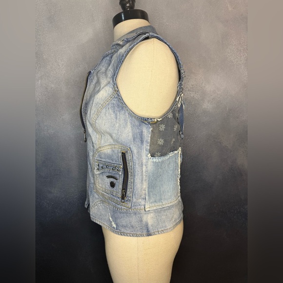 Harley-Davidson Distressed Denim Vest – Size S - Picture 10 of 16